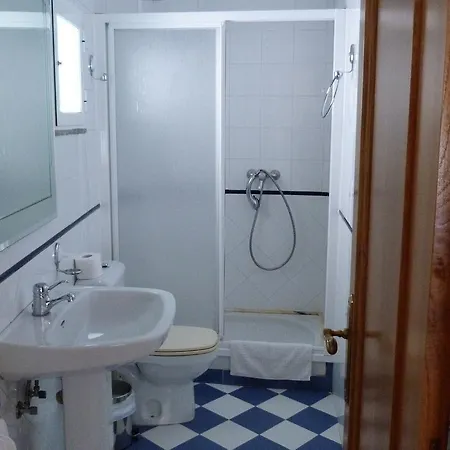 Affittacamere A Pedra 2*