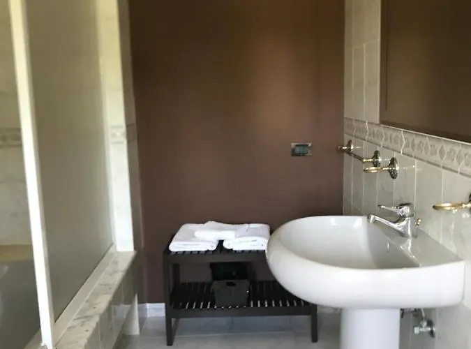 A Pedra 招待所 2*