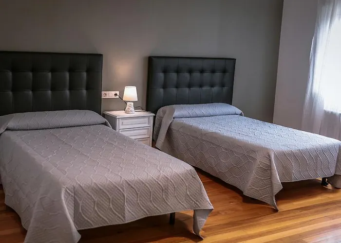 A Pedra 2* 萨里亚